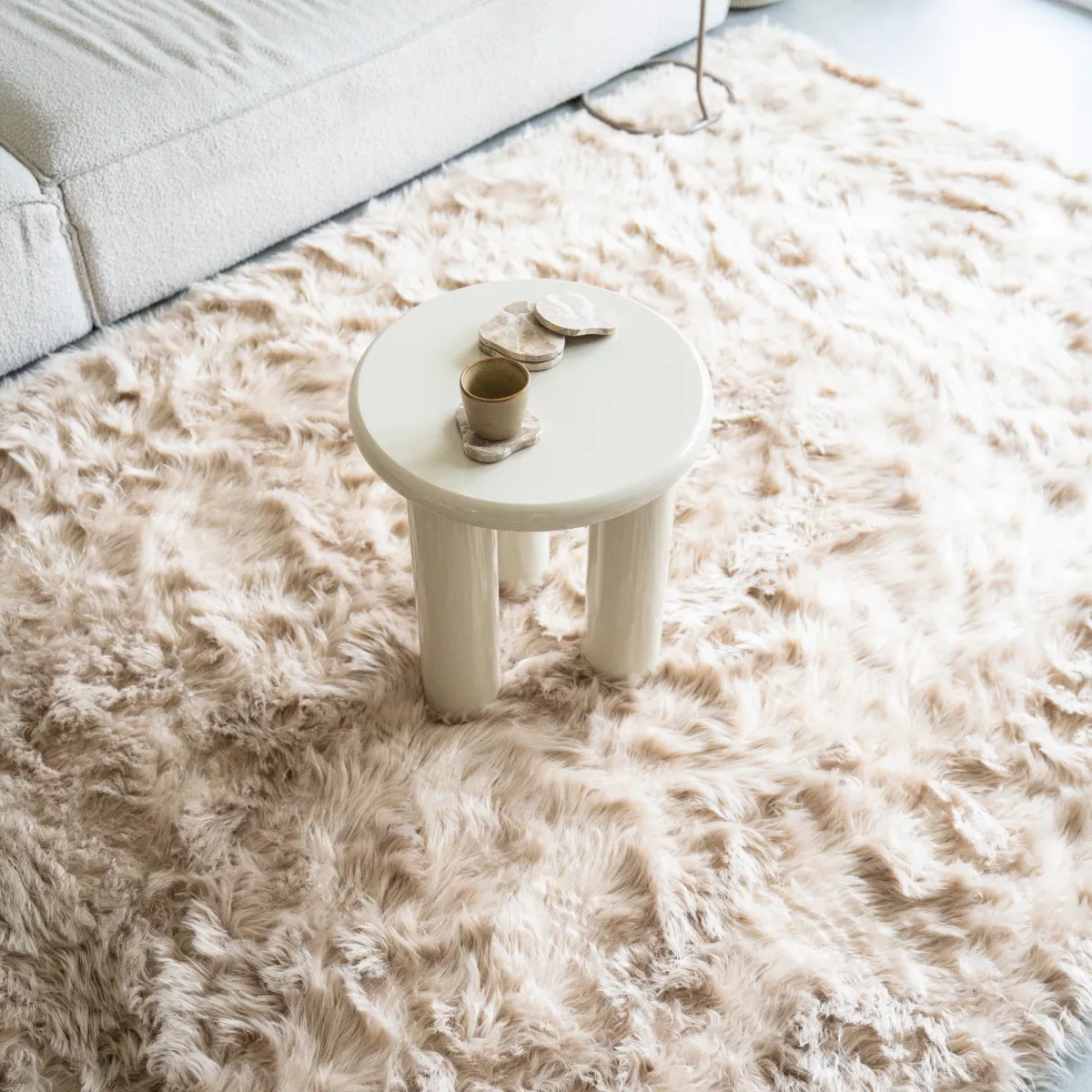 Side table Bloop - beige 45x45x50 cm