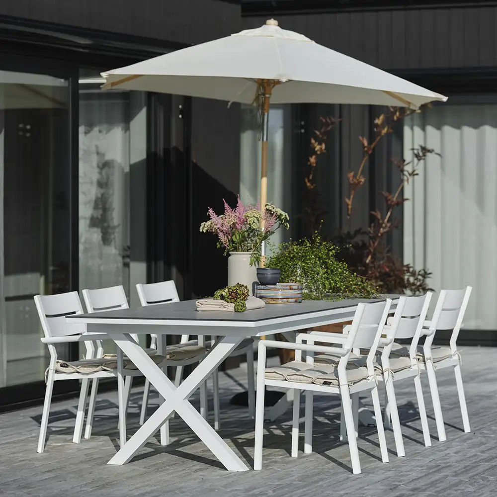 Trieste Sonnenschirm aus Holz 250 cm natur