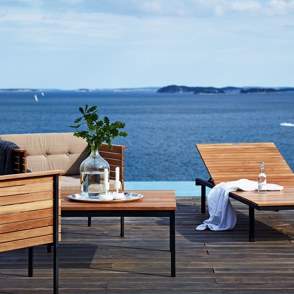 Häringe Sonnenliege Teak/Schwarz