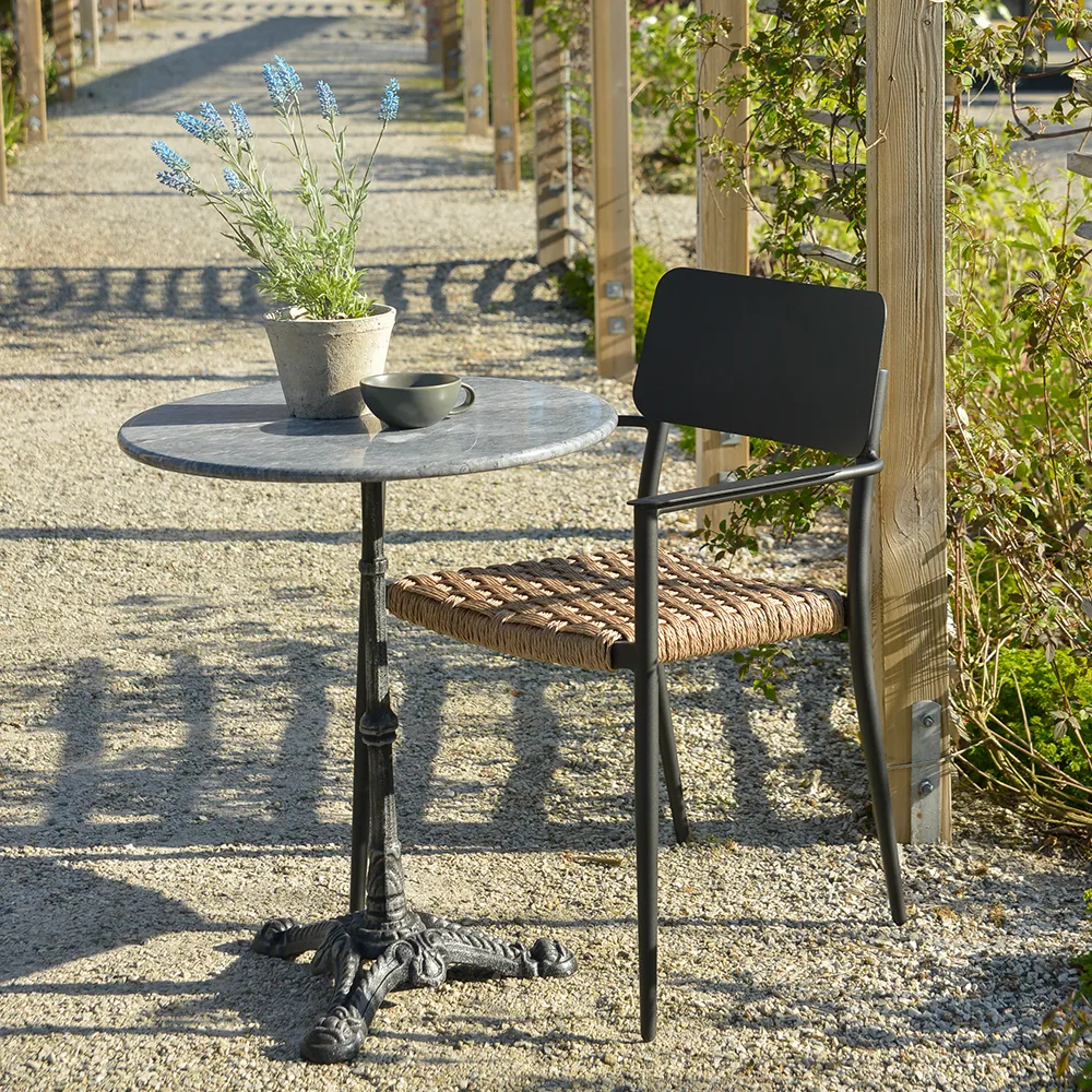 Borgeby Armlehnstuhl Schwarz