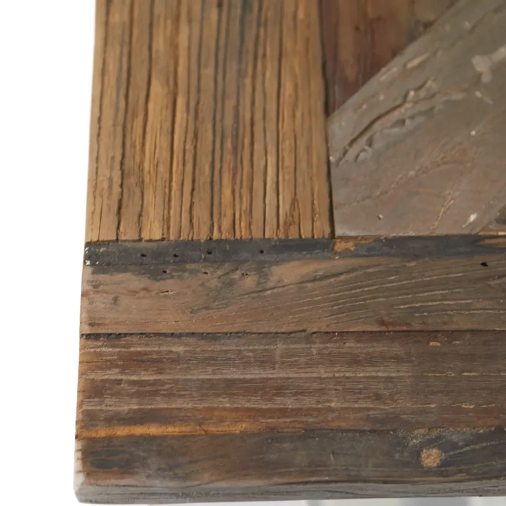 Château Chassigny Couchtisch 70x70 cm