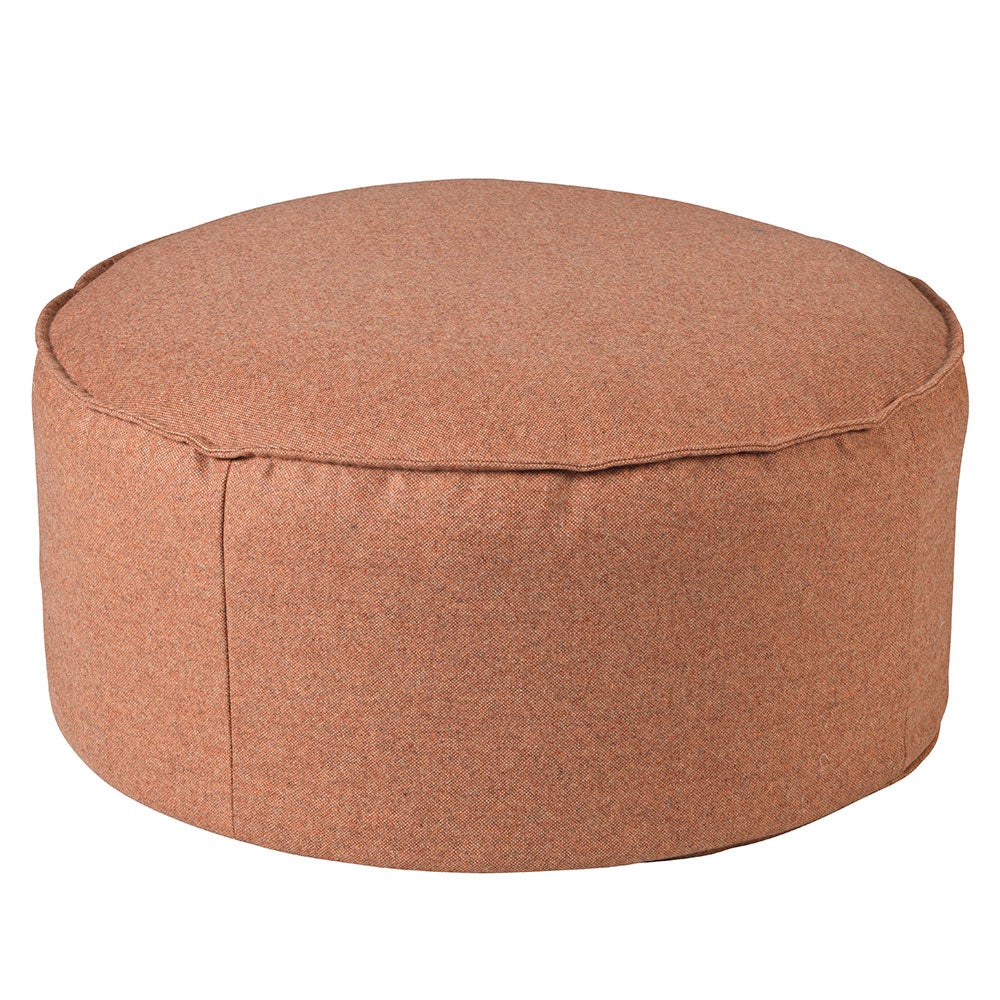 Ruby Hocker mit Stoff der Kategorie C