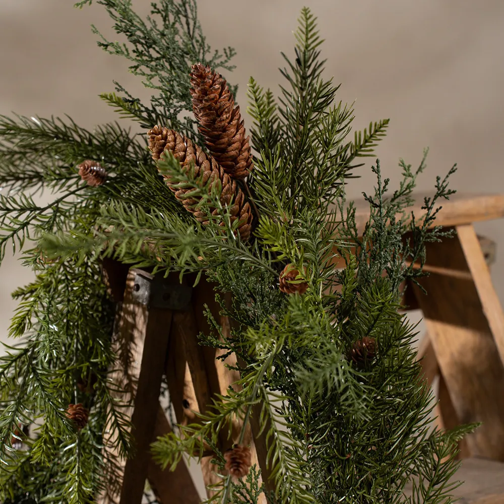  Girlande mit Zapfen 180 cm
