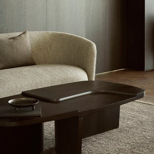 Brutalistischer Couchtisch Mahagoni 143x75 cm