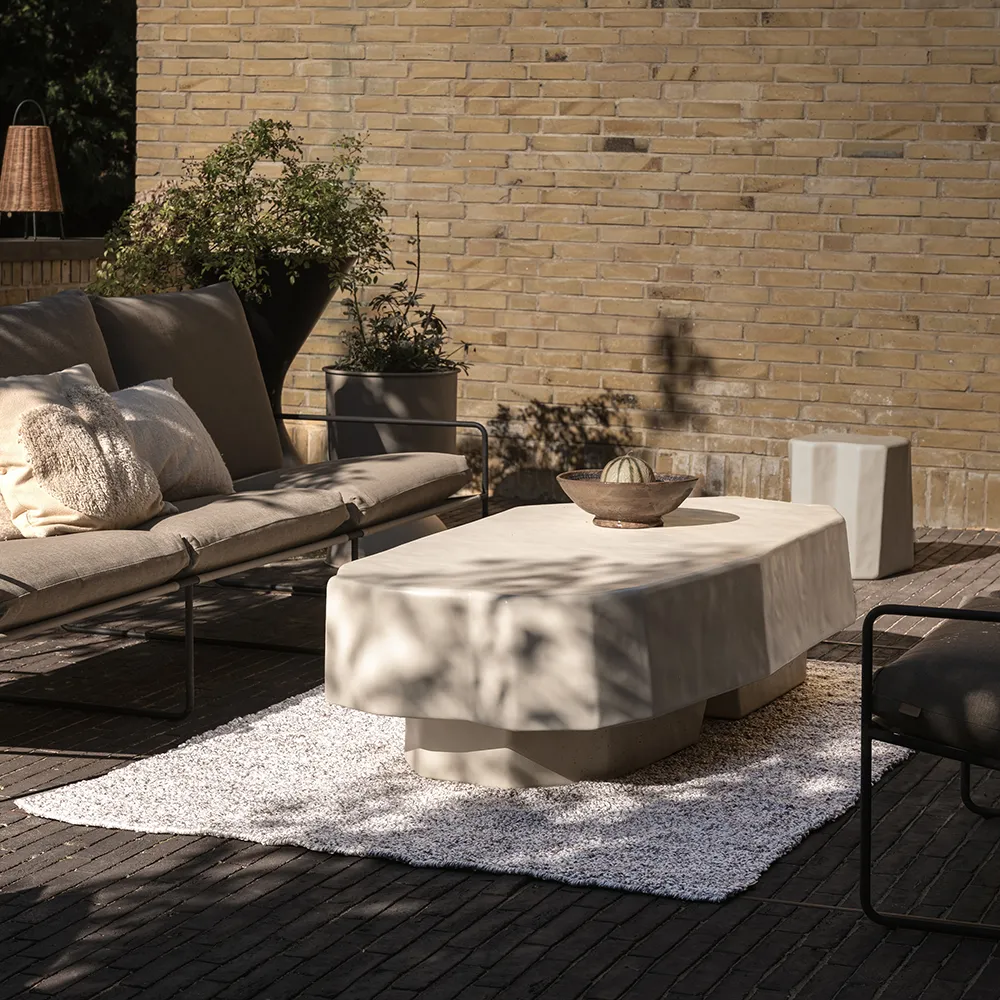 Staffa Couchtisch 164x82 cm