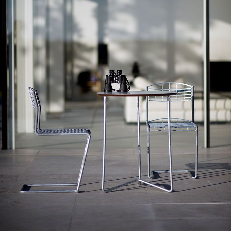 Tisch High Tech 60 Laminat weiß / feuerverzinkt Standfuß