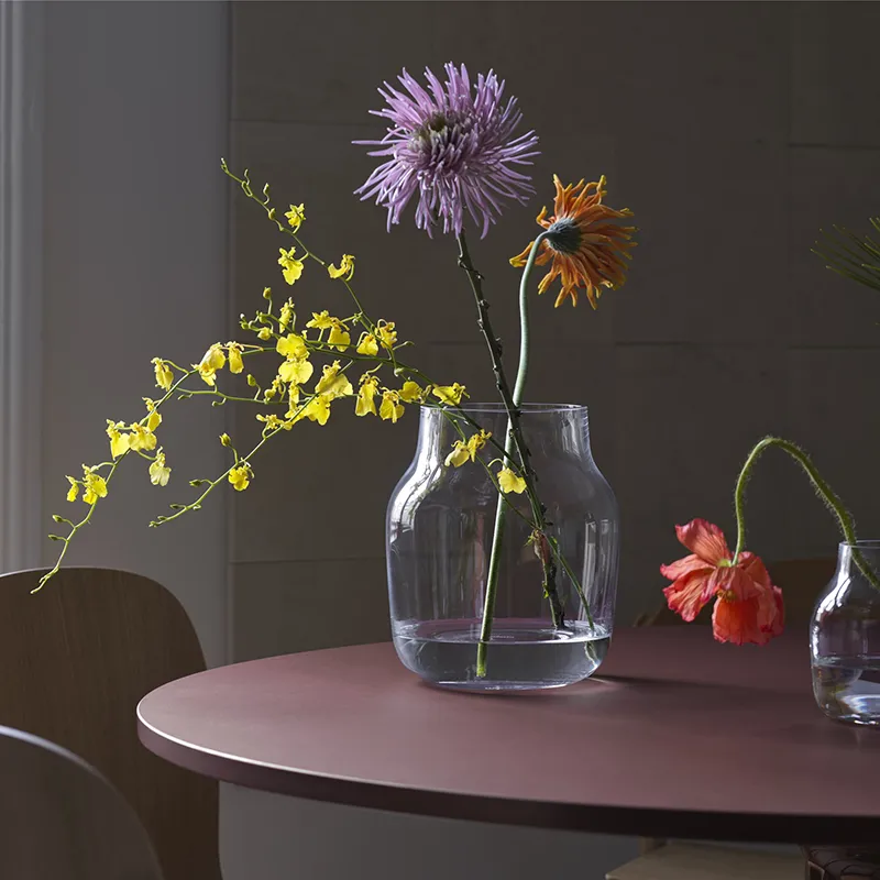 Midst Esstisch 120 cm - Dark Red Linoleum Dark Red