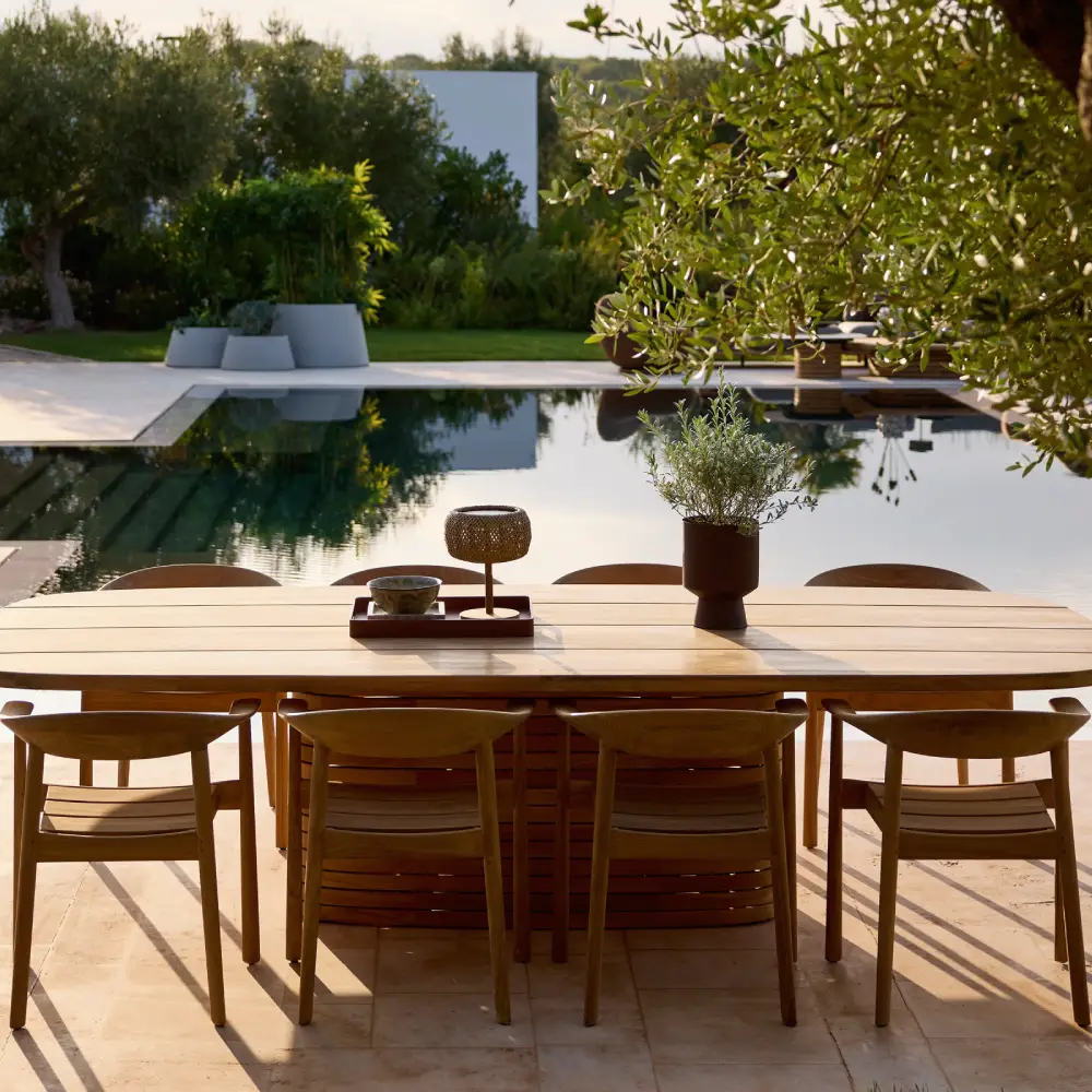 Mellow matbordgestell oval f/bordsskiva 240x130 cm & 300x130 cm Teak