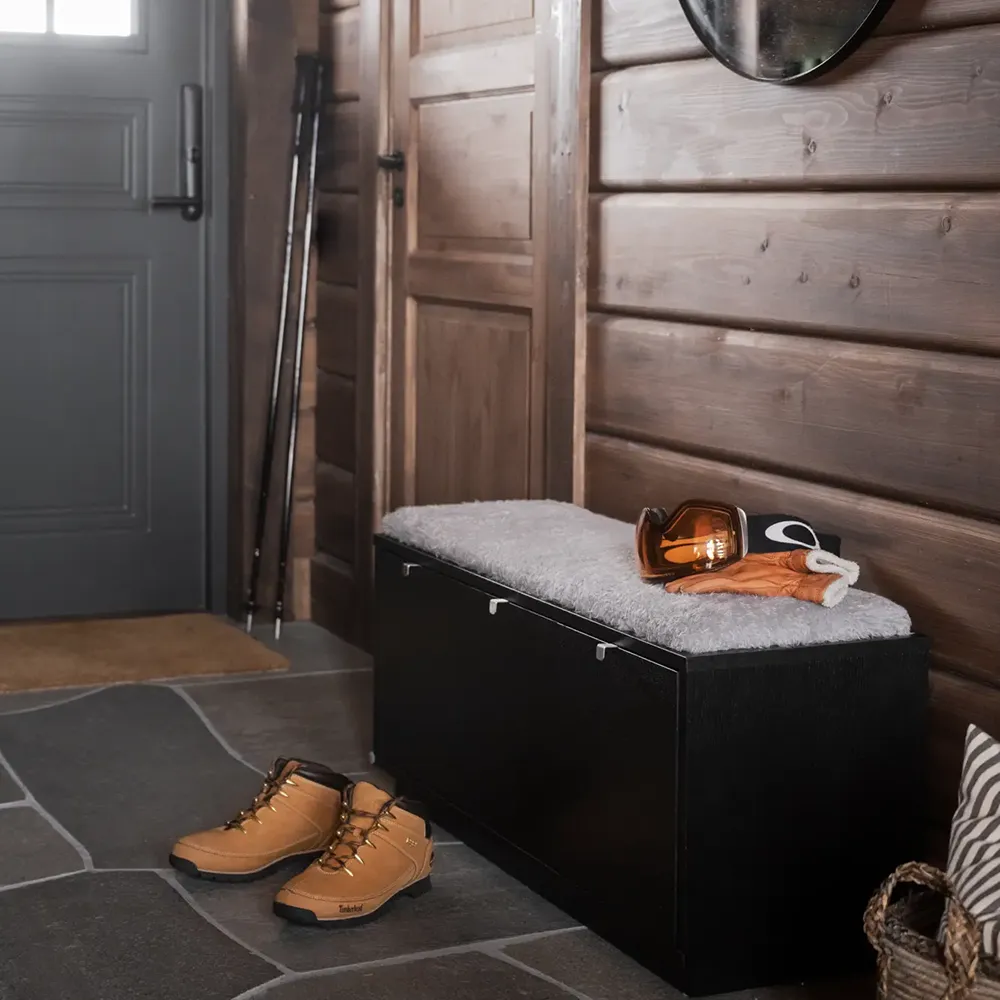 Confetti Sitzbank mit Stauraum in schwarz gebeizter Eiche/Schafslederoptik