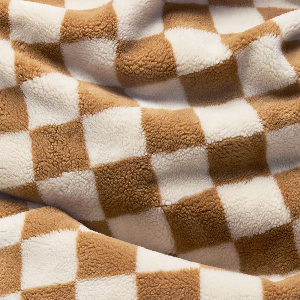 Square Kissen Teddy Chess Almond Creme