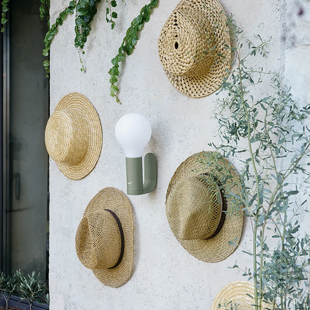 Aplô Wandleuchtenhalterung Muskatnuss