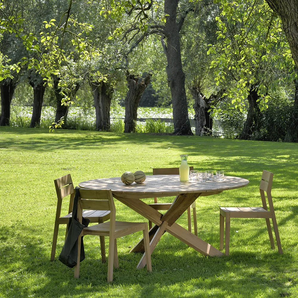 Circle Esstisch Ø163 cm Teak