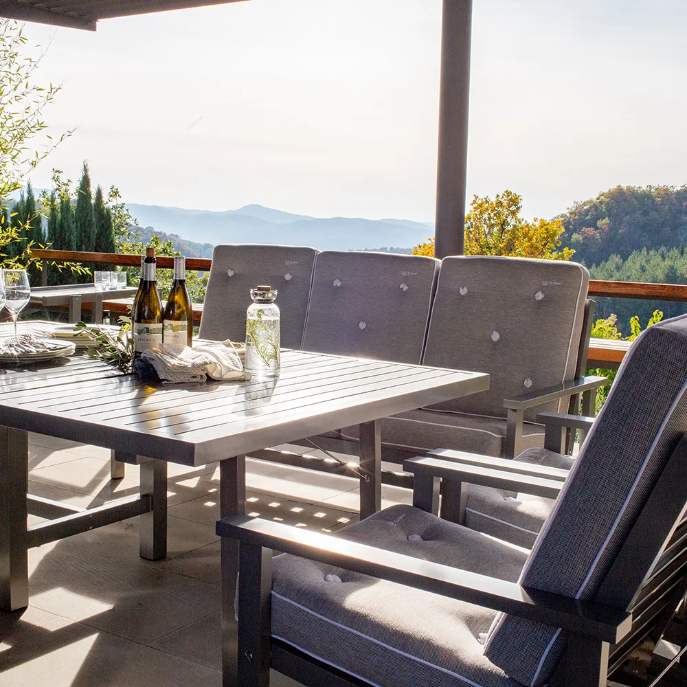 Tisch 122X124 cm H72 Grau