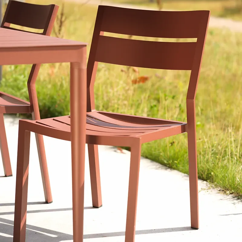 Delia Esszimmerstuhl Zin Red