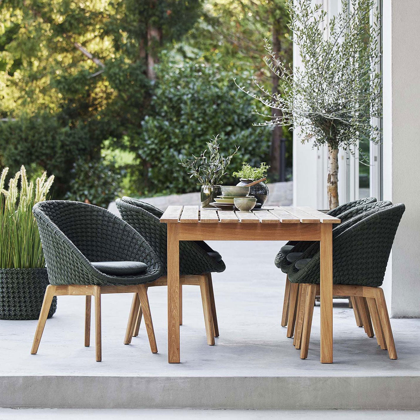 Peacock Sessel Dunkelgrün