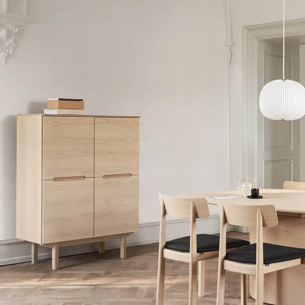 SM308 Hohes Sideboard Eiche Geölt 