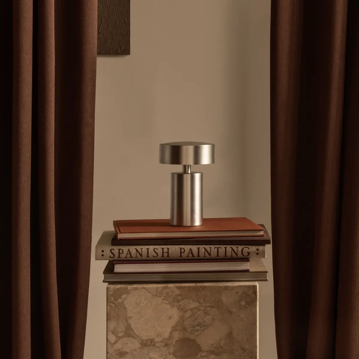Column tragbar leuchte, aus gebürstetem Aluminium