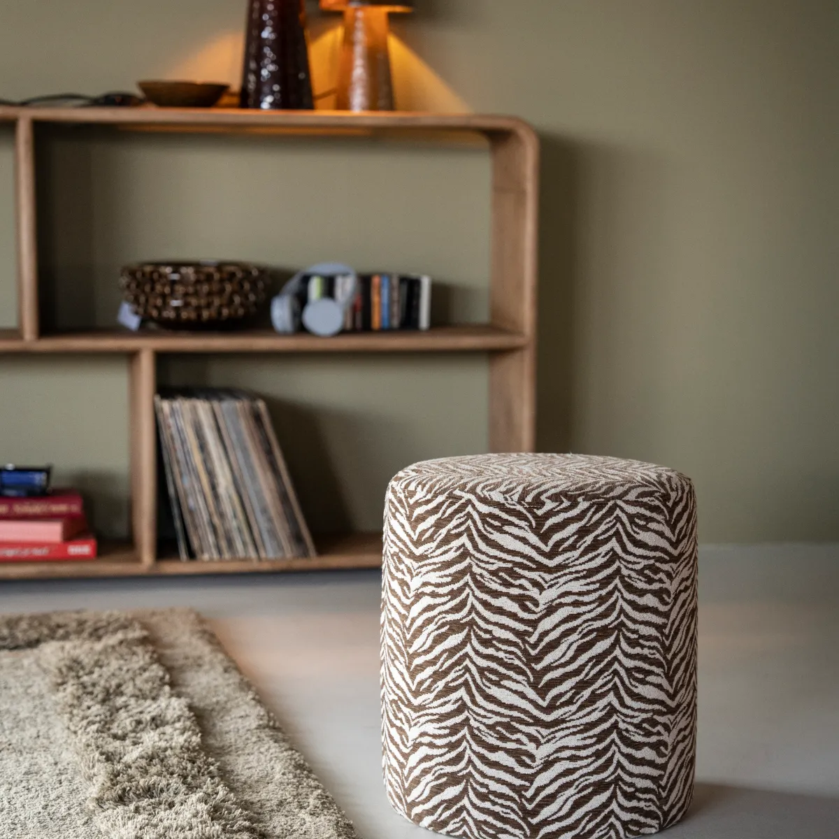 Hocker Tigra Brown H42 cm