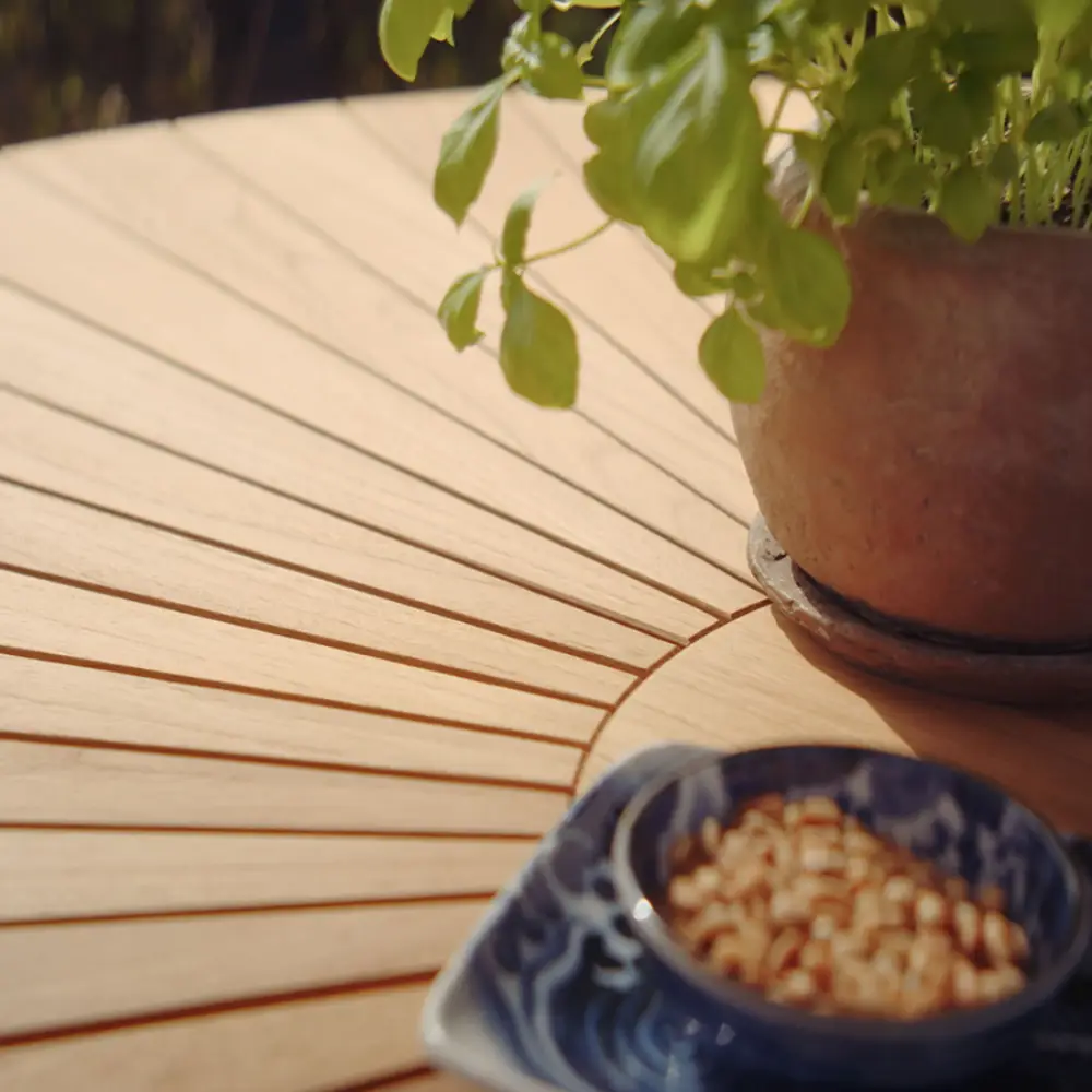 Ringsjö Tisch Ø150 cm Teakholz