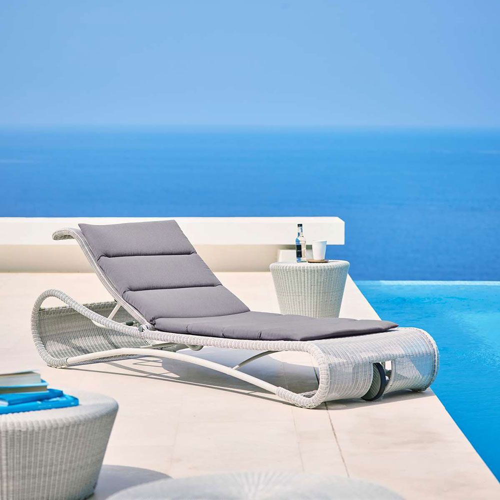 Escape Sonnenbank Weiß