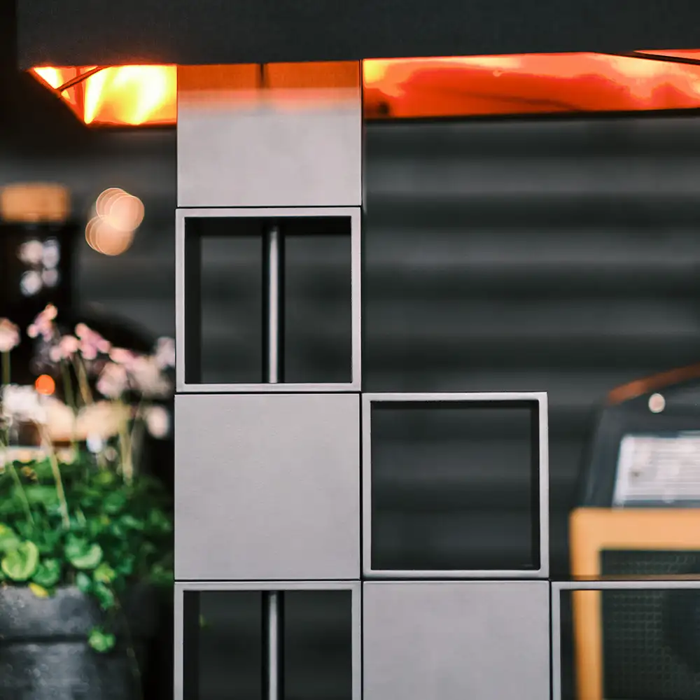 Love Is All Tischleuchte