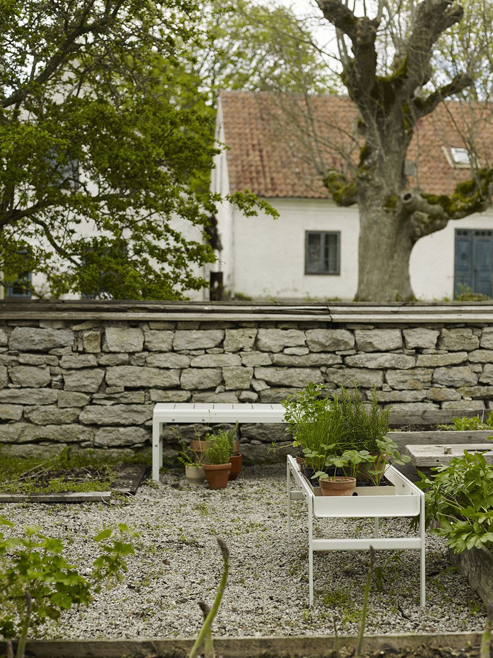 Between Lines Fußhocker Teak