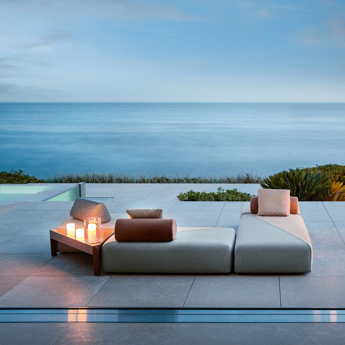 BRIXX Rückenkissen Dreieck 664/twist dunkel türkis 