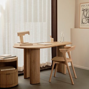 Boomerang Schreibtisch Lackierte Eiche 160x83 cm
