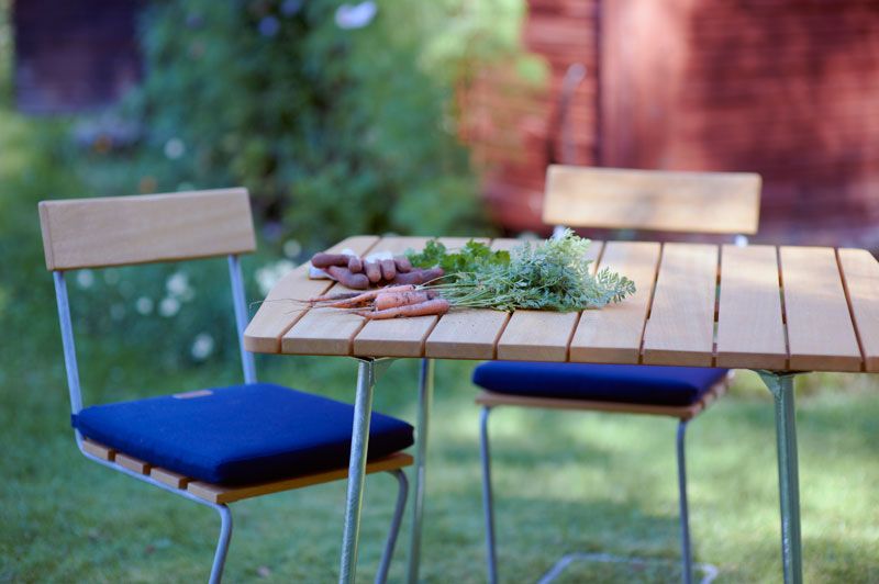 Stuhl 1 Unbehandeltes Teakholz / Feuerverzinktes Gestell