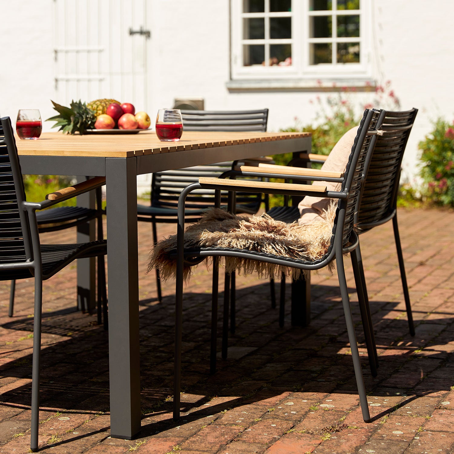 Mood extreme Esstisch 100x208 cm teak/ anthrazit