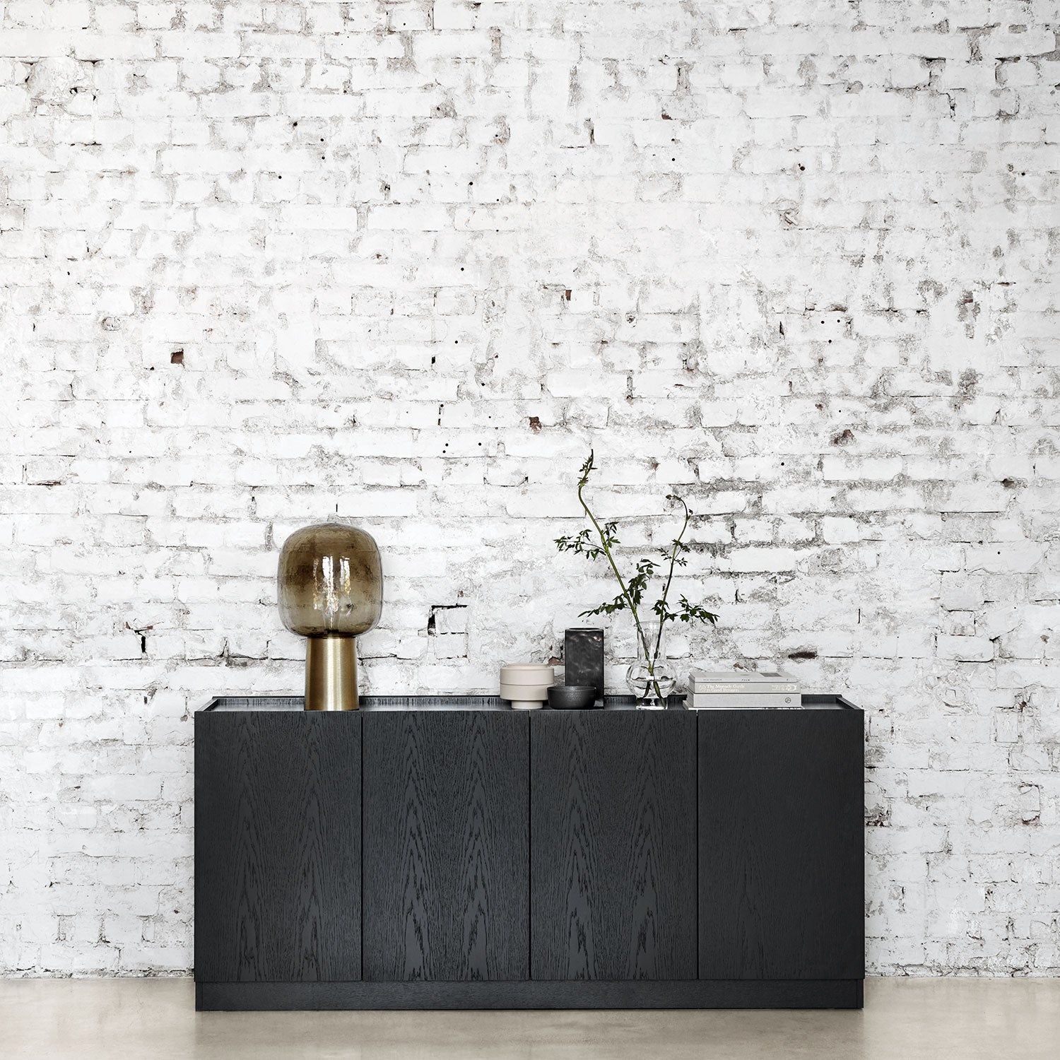 Sm404 Anrichte Nussbaum Naturöl 169X43X68Cm 