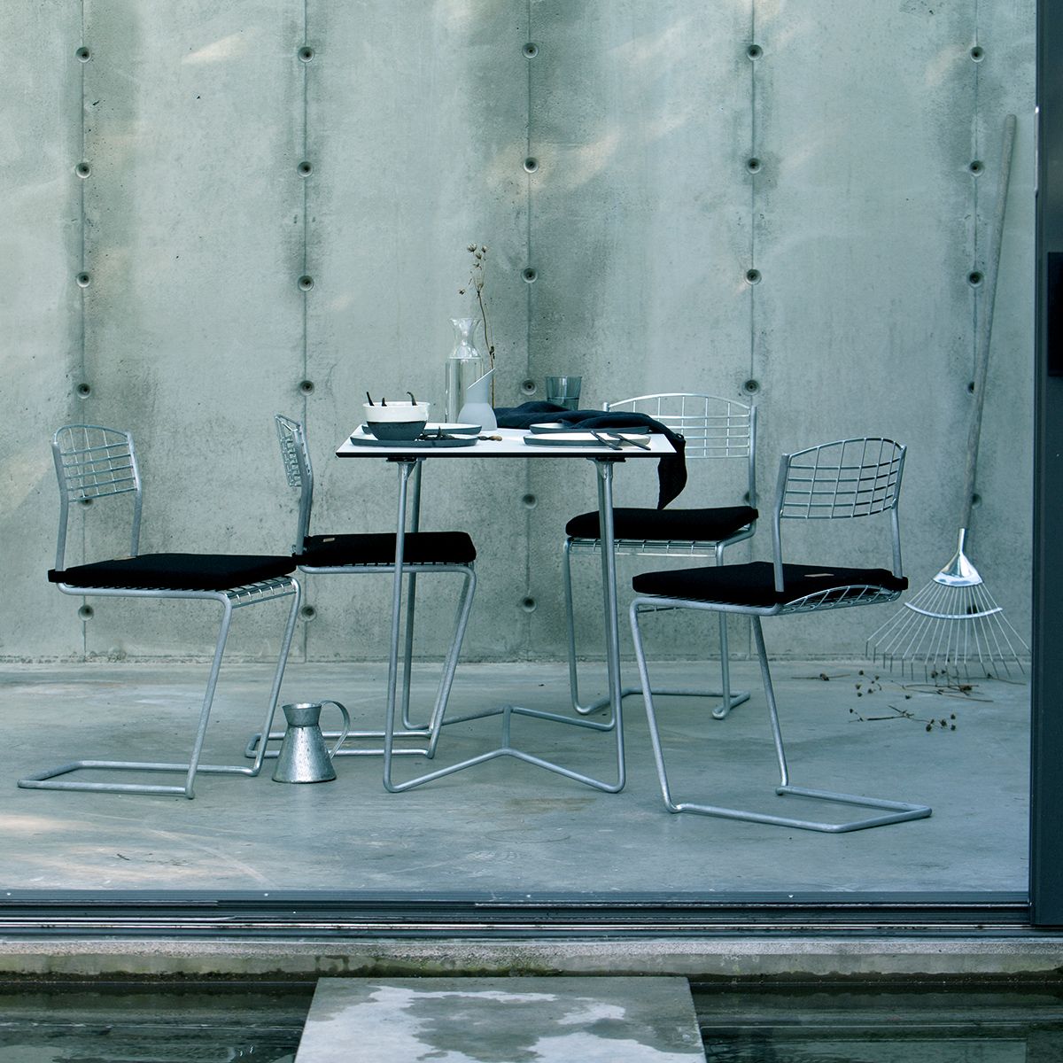 High Tech Esstischgruppe Schwarz