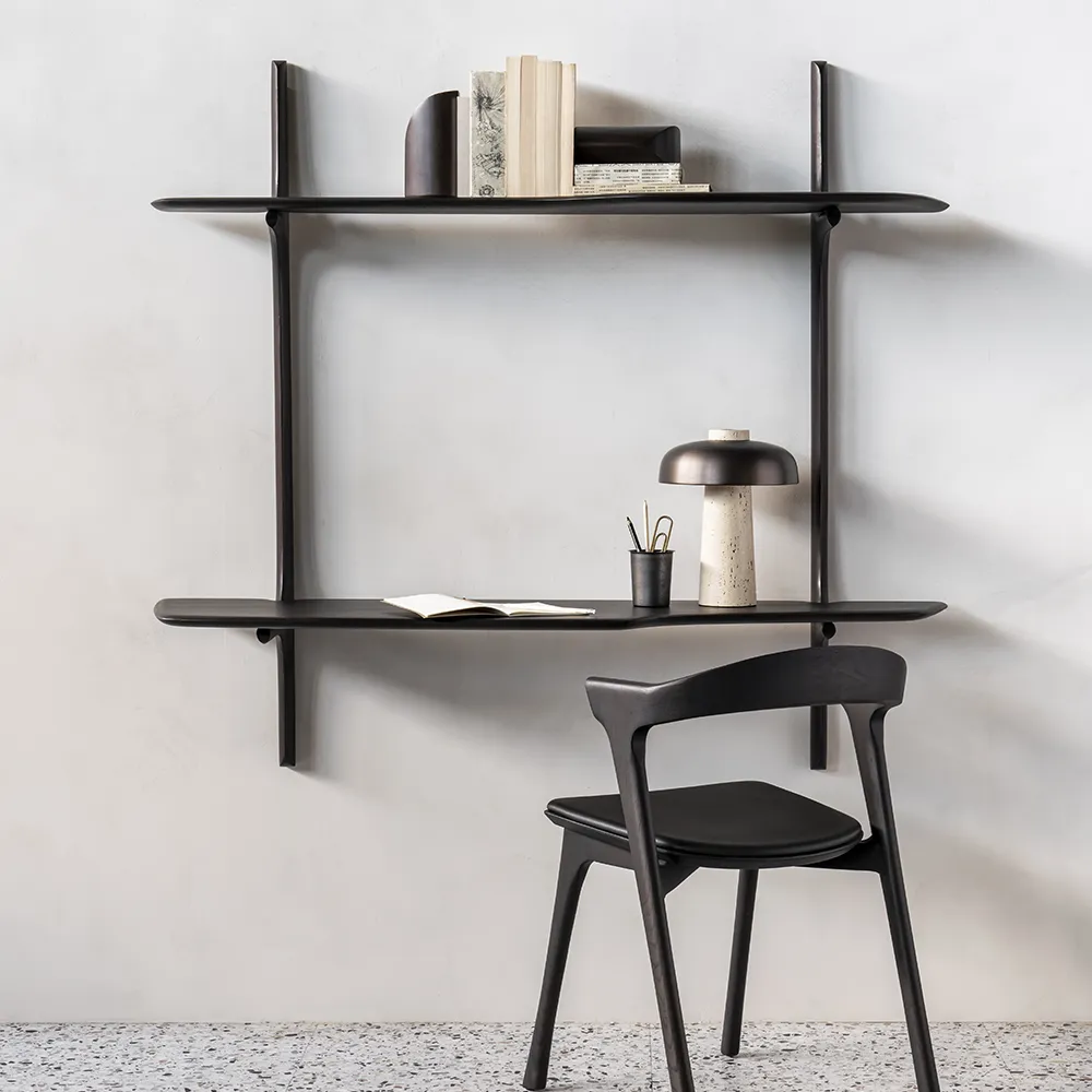 PI wandmontierter Schreibtisch