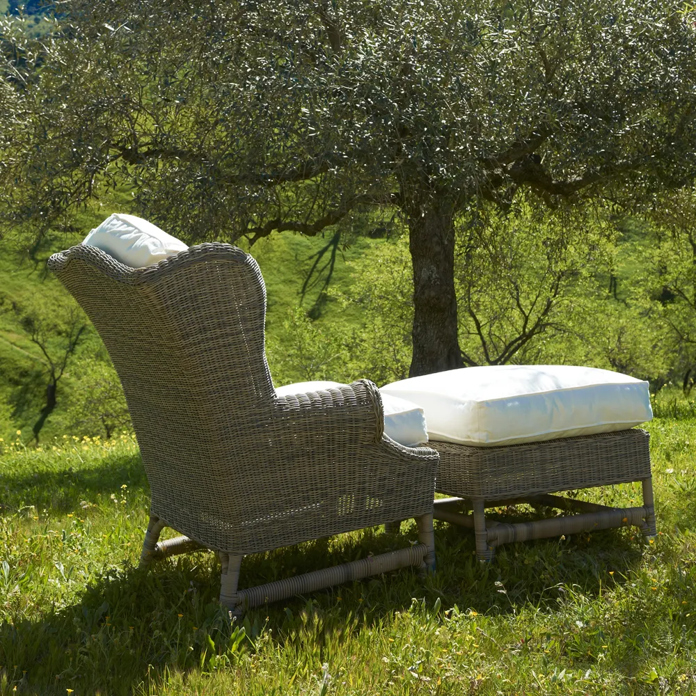 Nicolas Ohrensessel aus künstlichem rattan