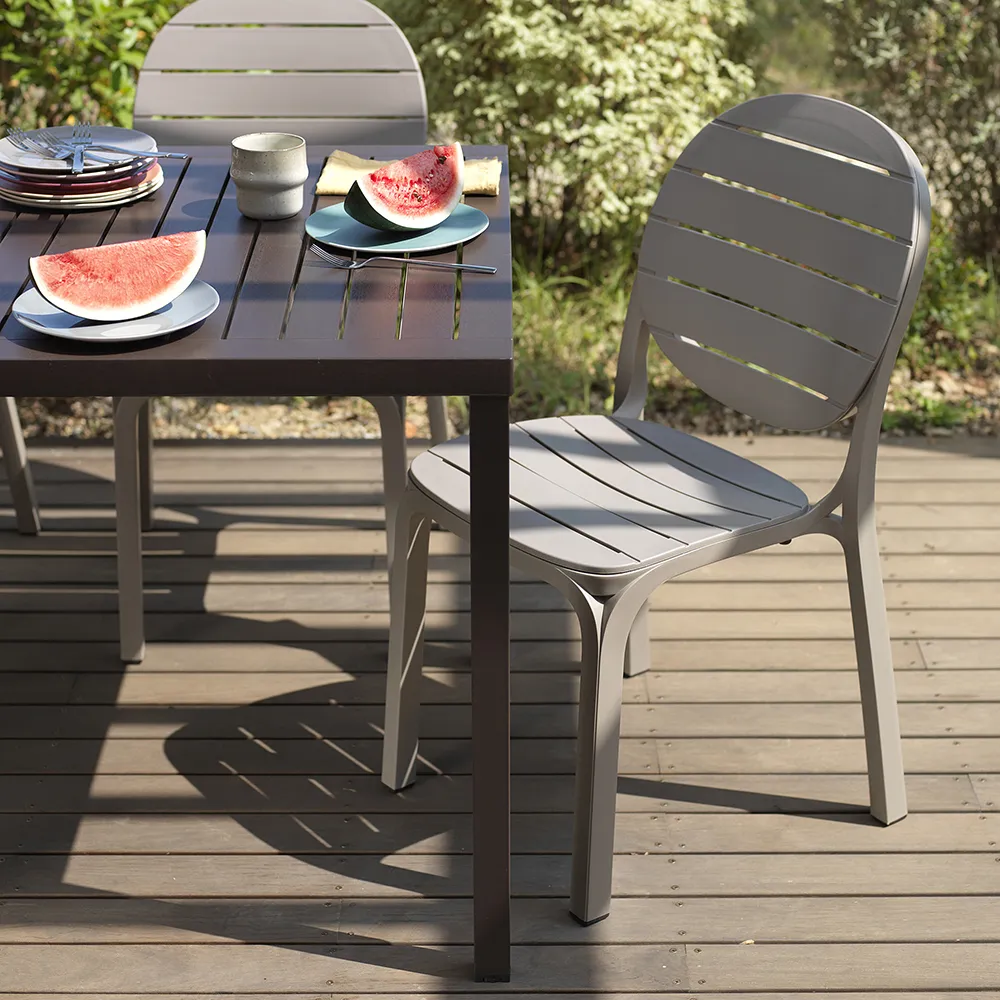 Erica Stuhl Weiß - Tortora