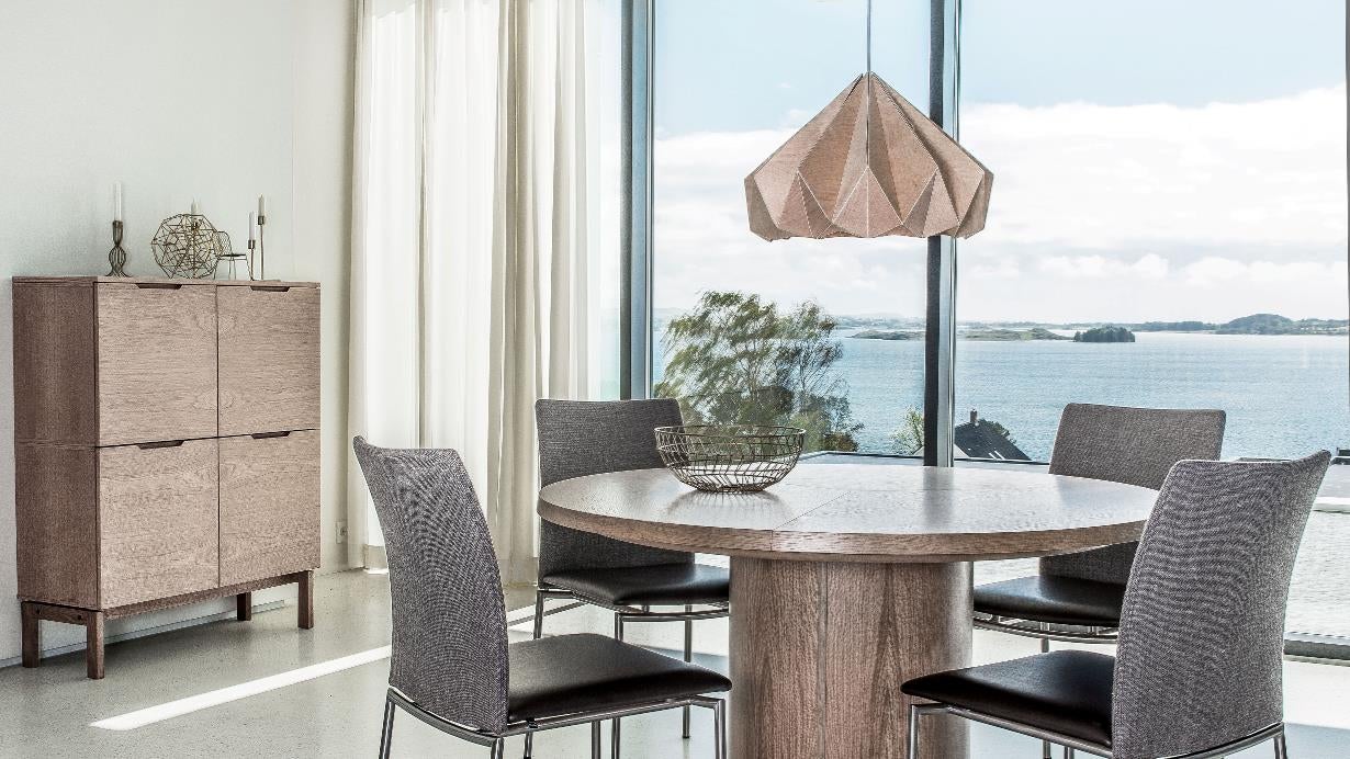 Sm48 Esszimmerstuhl mit Leder 