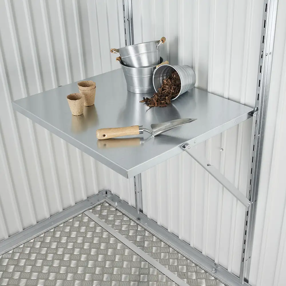 Klapptisch für Holzschuppen und Werkzeugschrank