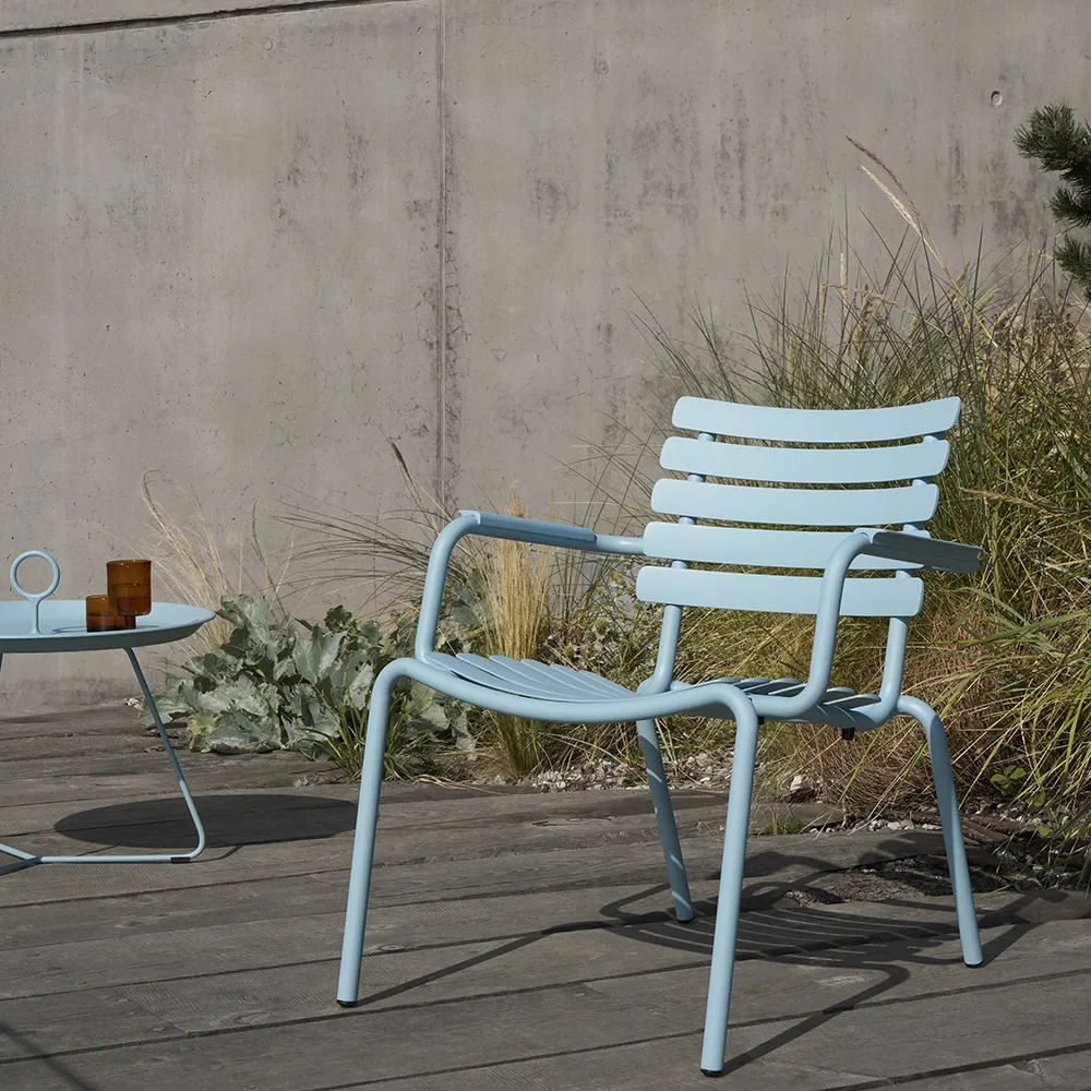 EYELET Beistelltisch Ø57,5 Eisblau