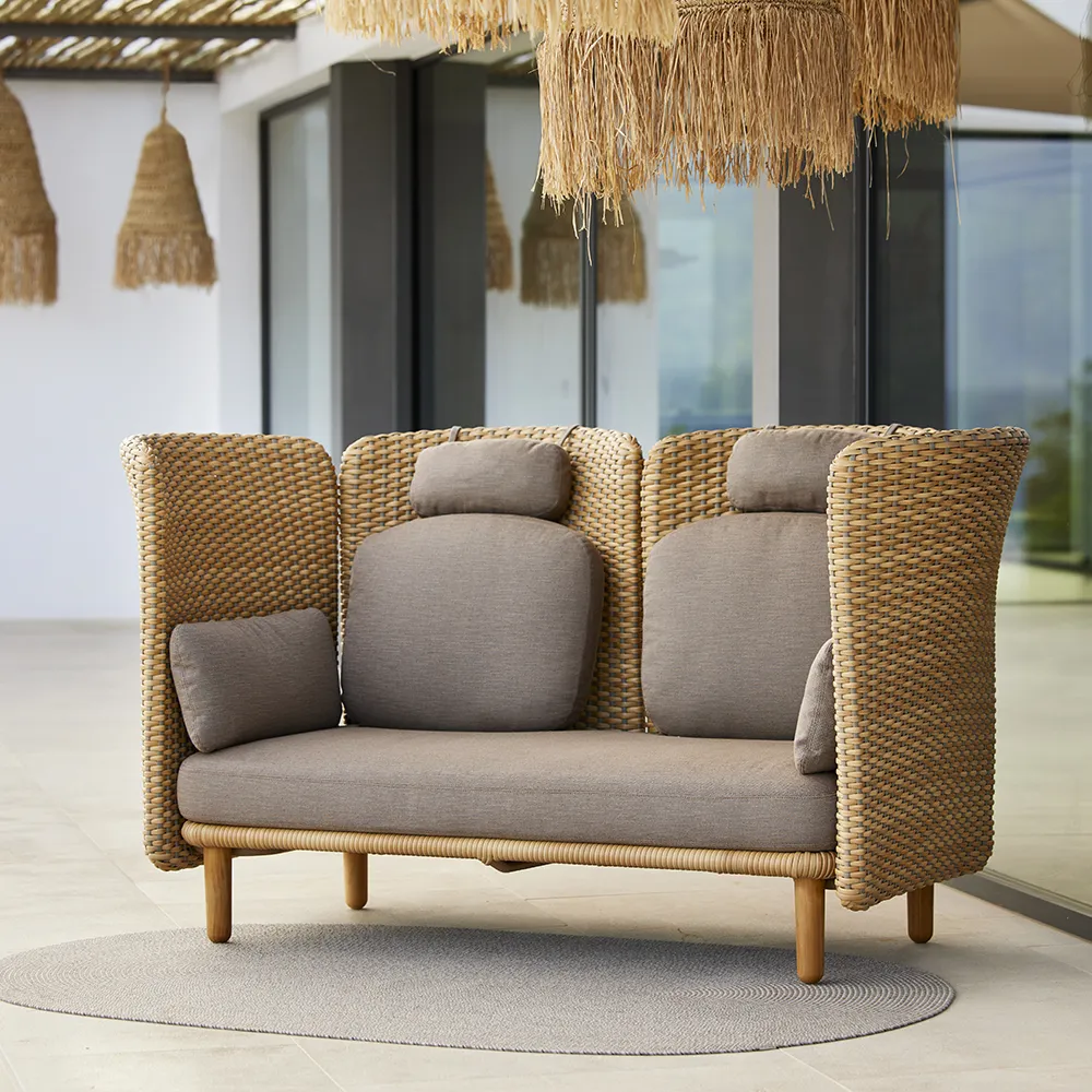 Arch 2-sitziges Sofa mit hoher Arm-/Rückenlehne