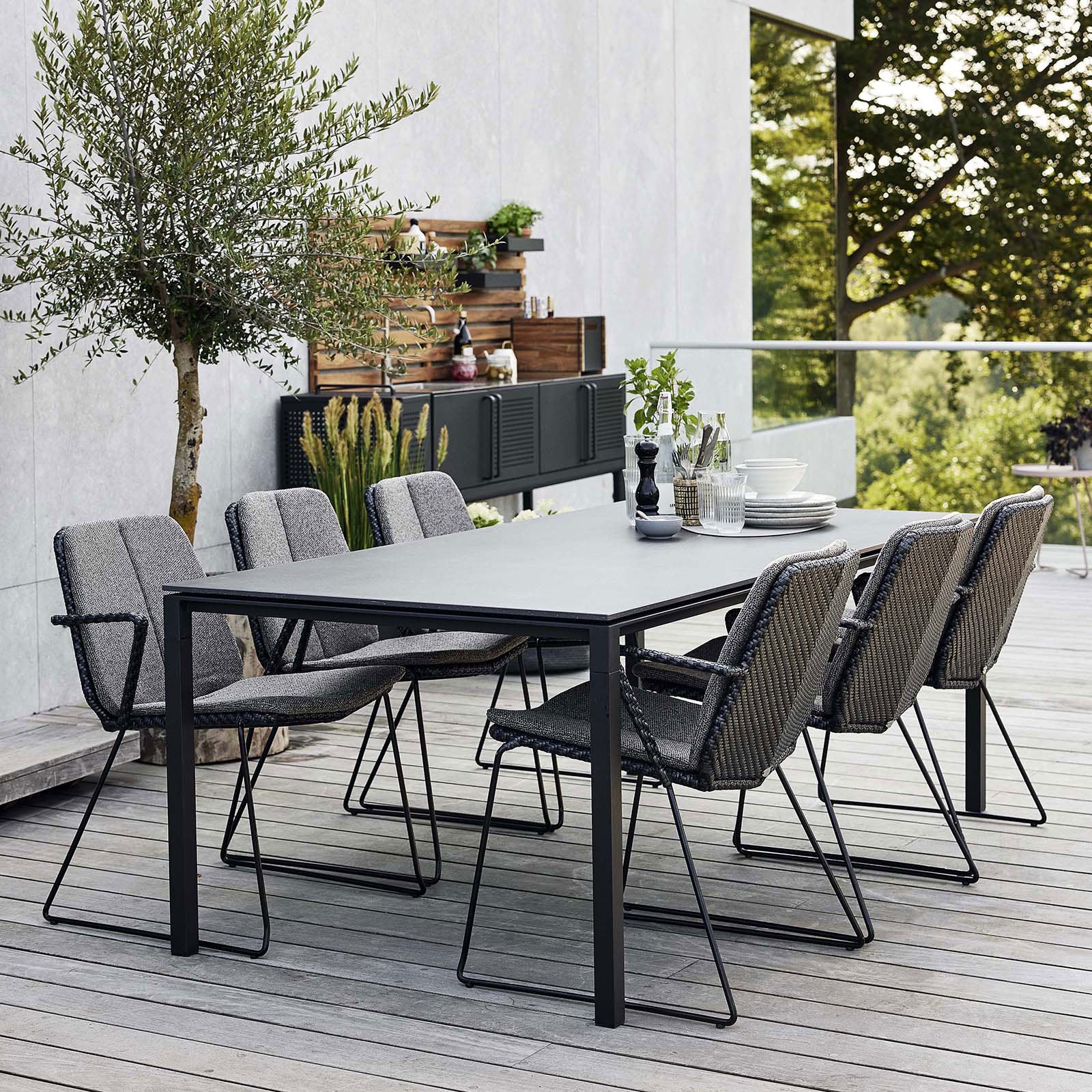 Vision Sessel Schwarzes Porzellan