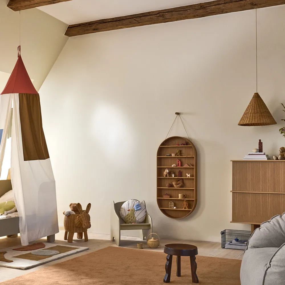 Oval Dorm Regal - Oiled Oak