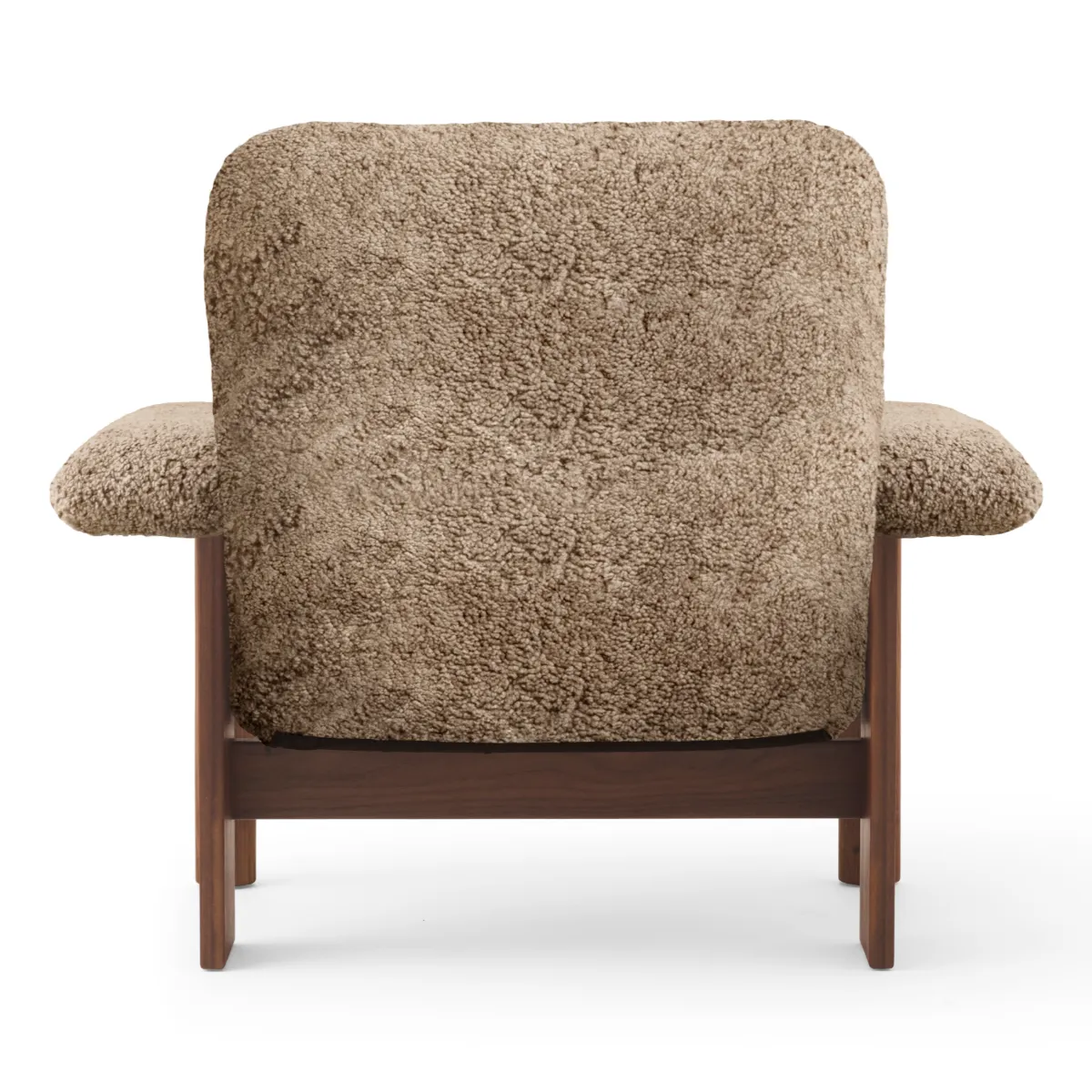 Brasilia Loungesessel hohe Rückenlehne, Nussbaum, Sheepskin Nevotex Sahara