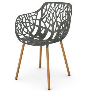 Forest Armlehnstuhl mit gepolsterten Beinen aus Iroko Metallic Grey