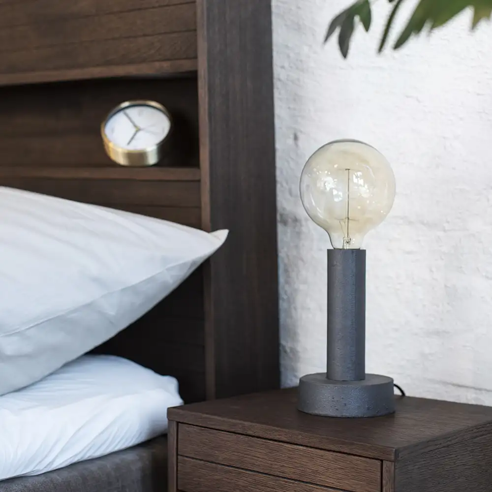 Trace Nachttisch wandhängend rauchgebeizter Eiche