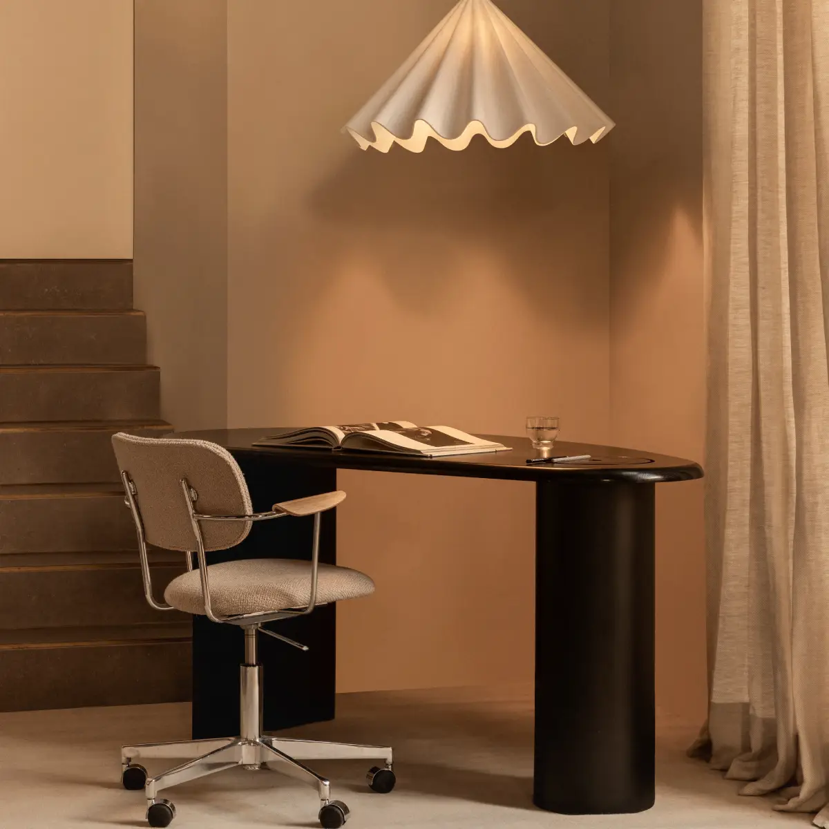  Der Schreibtisch Eclipse Oak Black