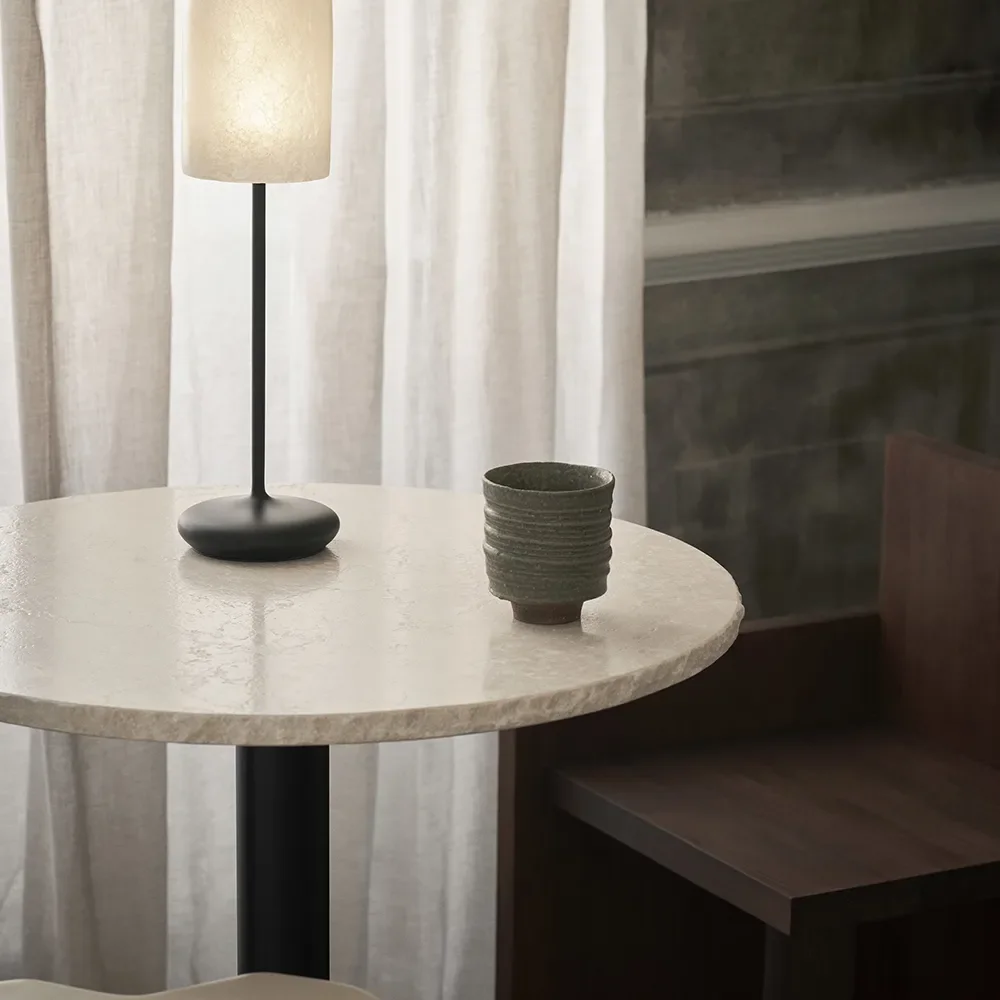 Mineral Bistrotisch - Bianco Curia/Black