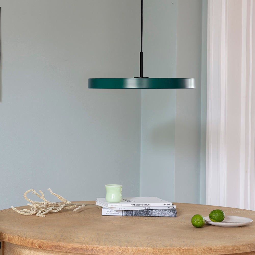 Asteria Medium Deckenleuchte Ø43 cm Forest Green/Schwarz