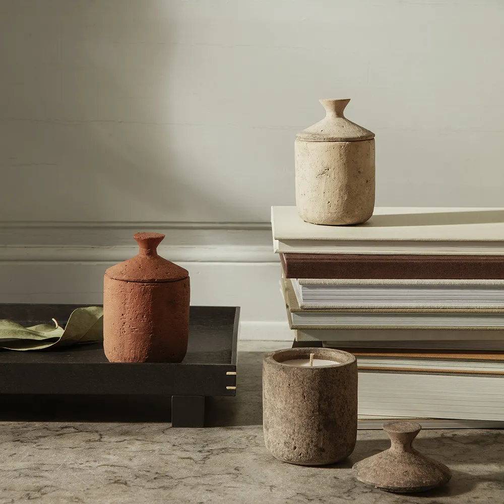 Duftkerze Ura Red Sienna (Zitronengras)