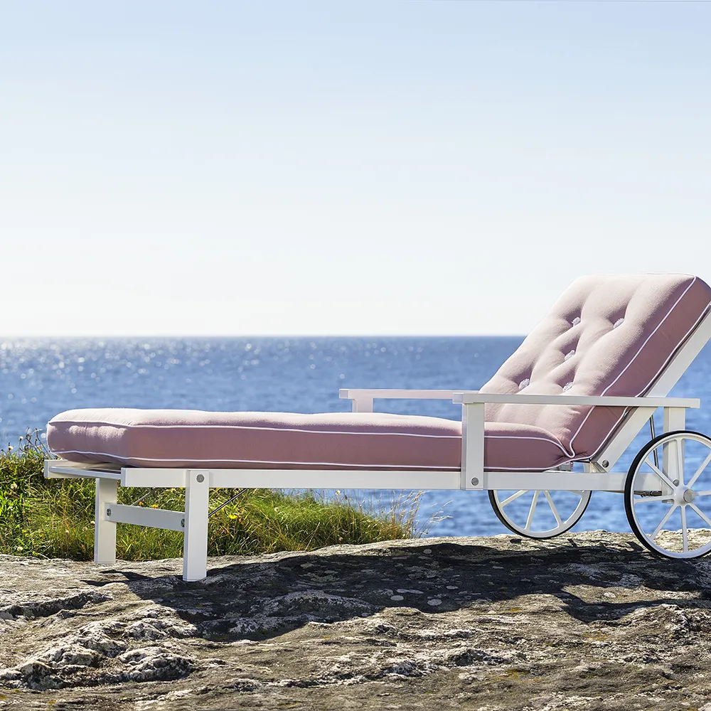 Sonnenliege mit Armlehnen Weiß Aluminium