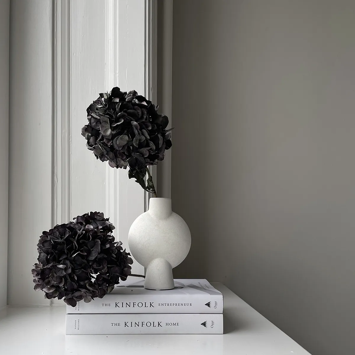 Handbemalte Vase Sphere Bubl Mini Bone White H19 cm